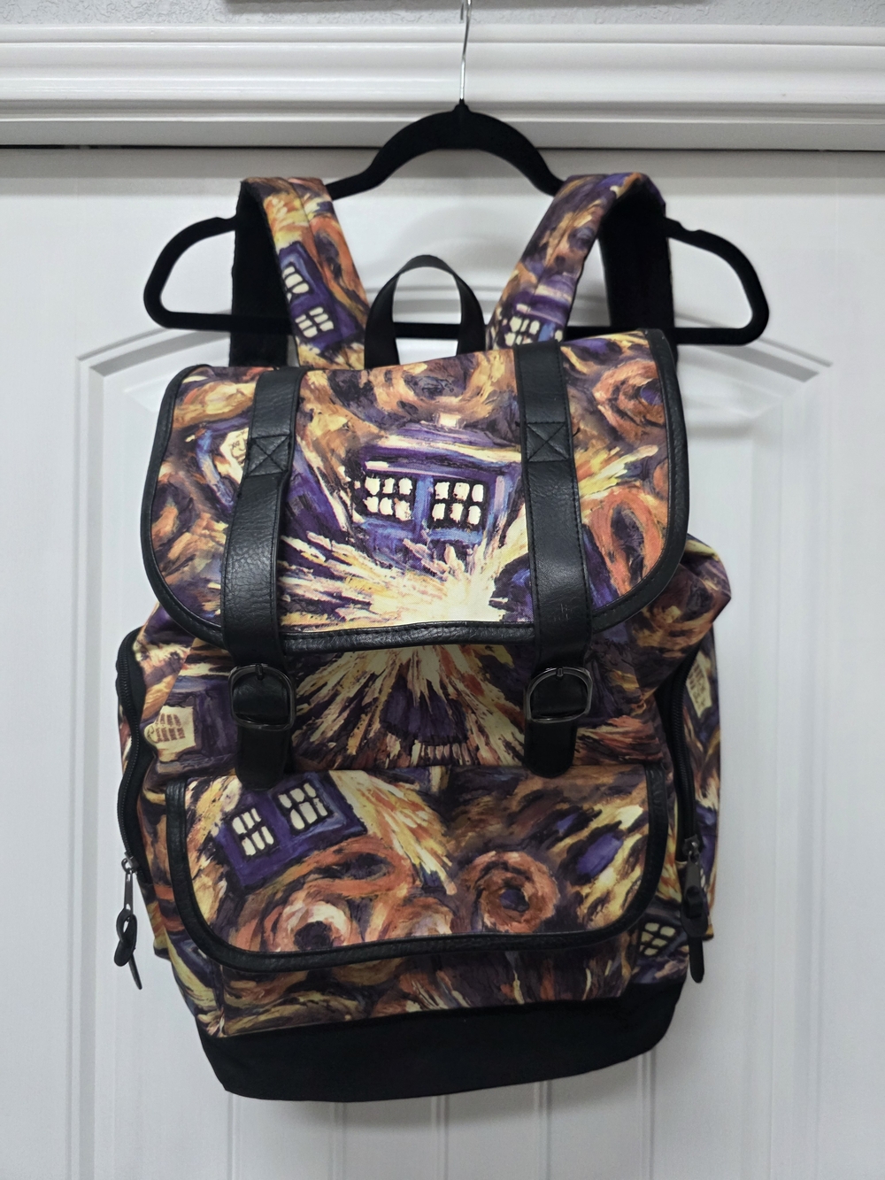 Doctor Who Exploding TARDIS Slouch Backpack - Picture 3 of 12